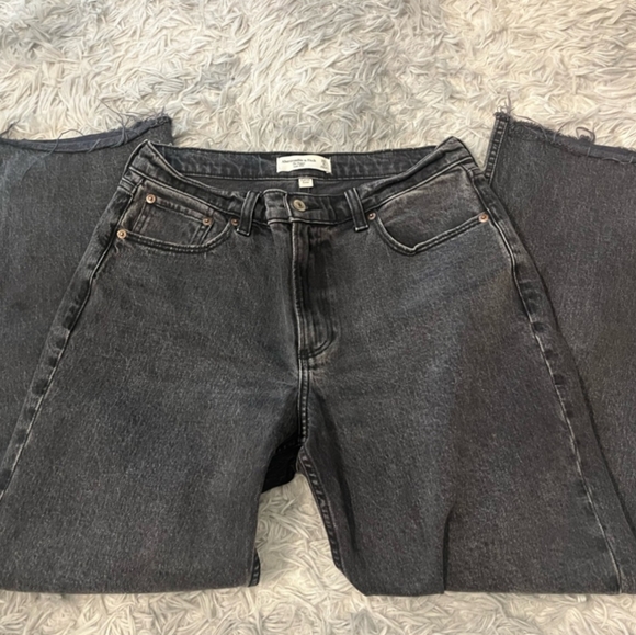 Abercrombie & Fitch Black Curve Love Baggy Low Rise Straight Leg Jeans - Picture 5 of 5